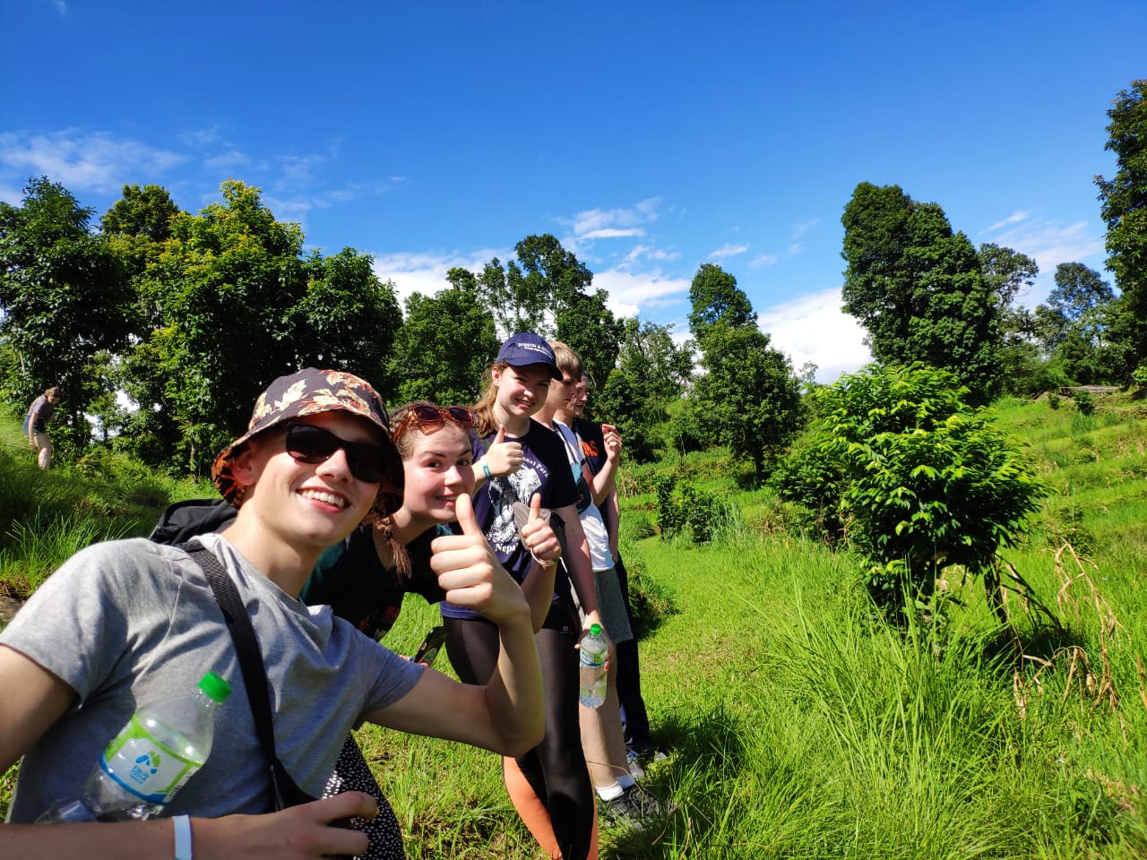 Slide Image for TREKKING THE FOOTHILLS